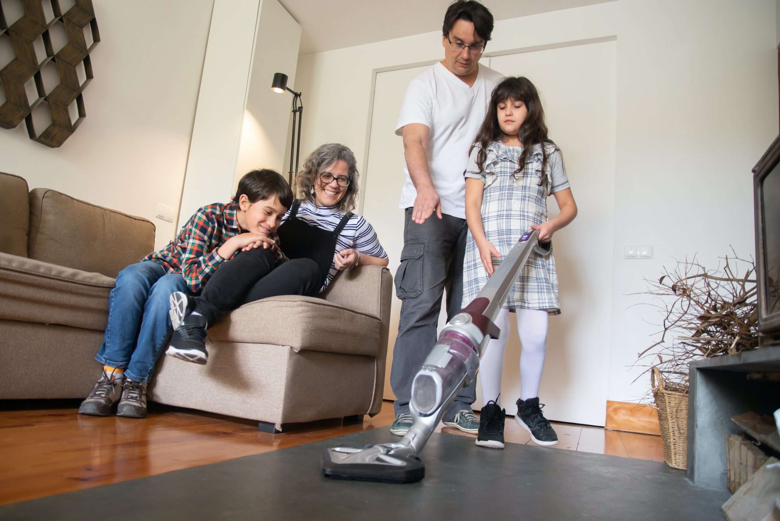 How to Extend the Lifespan of a Vacuum Cleaner 2024